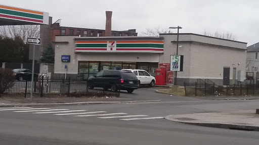 7-Eleven, 270 Broad St, Providence, RI 02903, USA, 