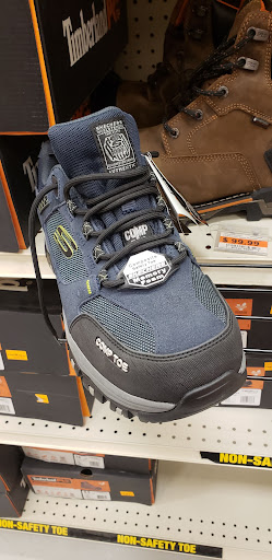 Department Store «Mills Fleet Farm», reviews and photos, 1935 Levi Griffin Rd, Carver, MN 55315, USA