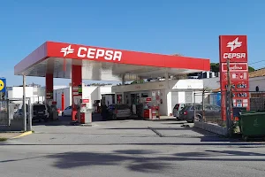 Cepsa service station image