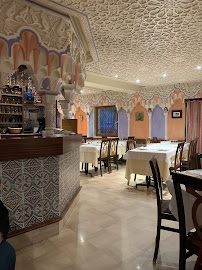 Atmosphère du Restaurant de spécialités d'Afrique du Nord L'Harissa. à Issy-les-Moulineaux - n°1