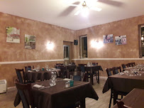 Atmosphère du Restaurant Le Gentily'S à Bain-de-Bretagne - n°2