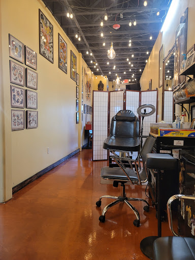 Tattoo Shop «Diligent Tattoo», reviews and photos, 5024 Wrightsville Ave, Wilmington, NC 28403, USA