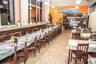 Bistro Port Gdynia - Energetyków 5, 81-184 Gdynia, Poland