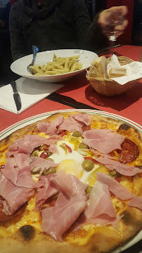 Prosciutto crudo du Pizzeria Pizza Pino à Paris - n°3