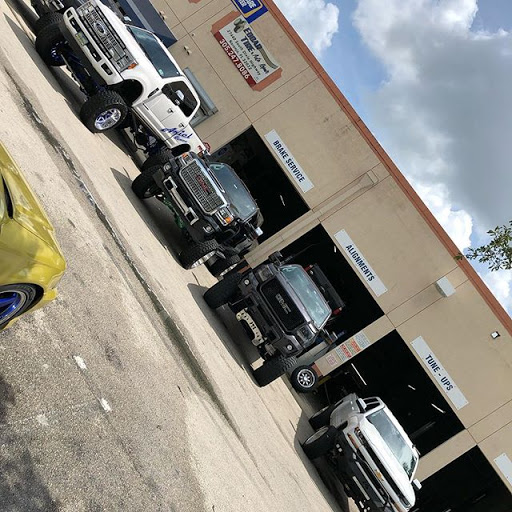 Auto Repair Shop «Edcar Tire & Auto Repair», reviews and photos, 27440 S Dixie Hwy, Homestead, FL 33032, USA