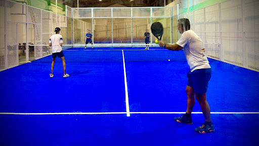 Padel Motril (Paco Miranda Padel Academy & Padel Center S.Merino) en Motril