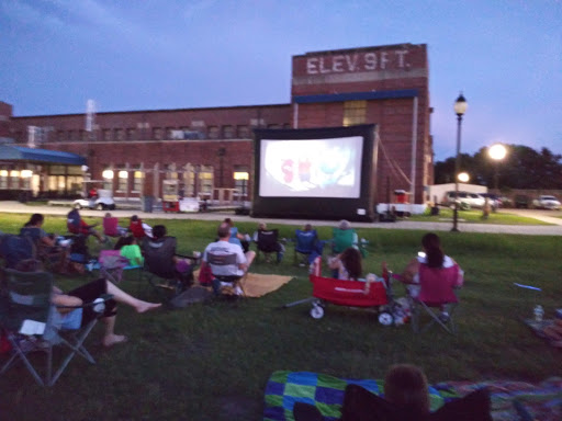 Movie Theater «Portside Cinemas», reviews and photos, 606 Saufley St, Pensacola, FL 32508, USA