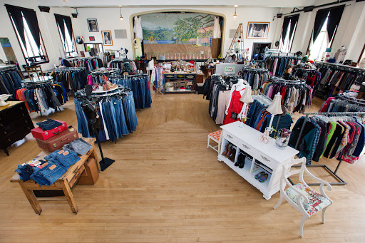 Clothing Store «Shwop», reviews and photos, 5239 SE Woodstock Blvd, Portland, OR 97206, USA