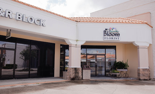 Florist «In Bloom Florist - Heathrow, Florida», reviews and photos, 1210 International Pkwy, Lake Mary, FL 32746, USA