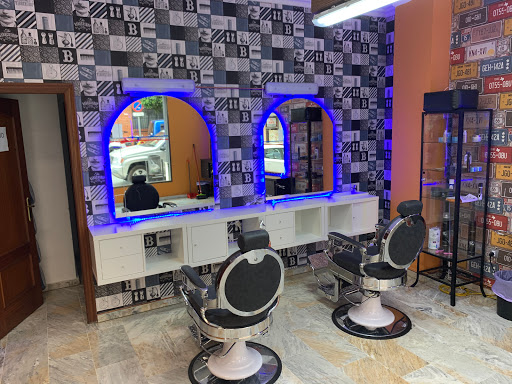 BarberíaS HAIRO | PeluqueríaS en Huelva, Huelva