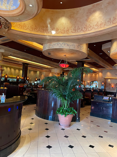 Restaurant «The Cheesecake Factory», reviews and photos, 925 Blossom Hill Rd, San Jose, CA 95123, USA