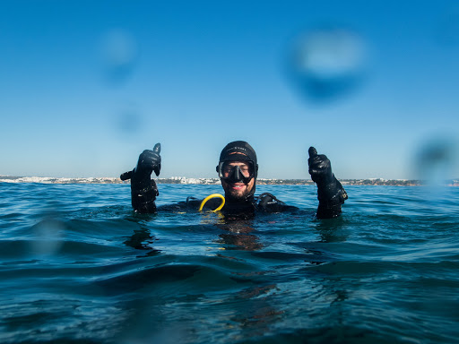 Easydivers Dive Center - Diving School