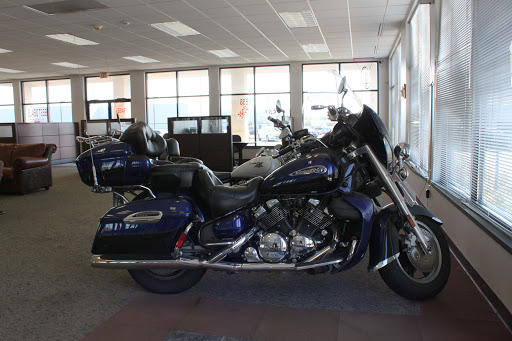 Used Car Dealer «Auto Mall of Champaign», reviews and photos, 1912 Moreland Blvd, Champaign, IL 61822, USA