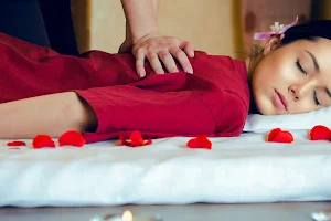 Chockdee –Thai Massage & Spa image