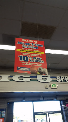 Sporting Goods Store «Big 5 Sporting Goods - Covina», reviews and photos, 543 N Azusa Ave, Covina, CA 91722, USA