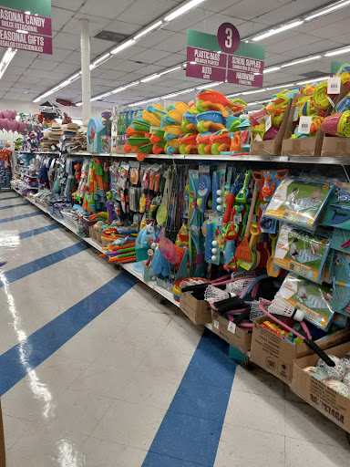 Discount Store «99 Cents Only Stores», reviews and photos, 2566 E Florence Ave, Huntington Park, CA 90255, USA