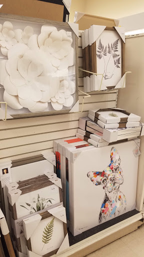 Department Store «Marshalls & HomeGoods», reviews and photos, 3405 Erie Blvd E, Syracuse, NY 13214, USA