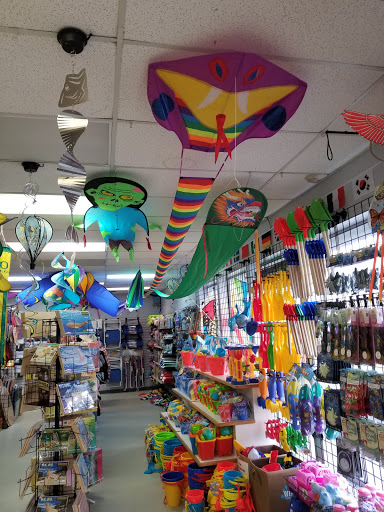 Toy Store «NorthWest Winds Kite Store», reviews and photos, 130 SW Hwy 101, Lincoln City, OR 97367, USA