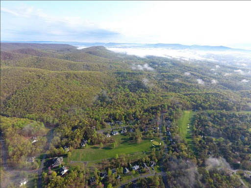 Golf Course «Woods Golf Course», reviews and photos, 5 Clubhouse Ridge, Hedgesville, WV 25427, USA