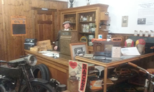 Harley-Davidson Dealer «A.D. Farrow Co. Harley-Davidson (Downtown)», reviews and photos, 491 W Broad St, Columbus, OH 43215, USA