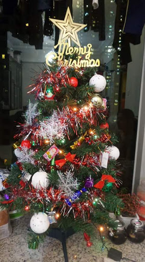 Crunchies Resturant, Mbonu Ojike Rd, Owerri, Nigeria, Diner, state Imo