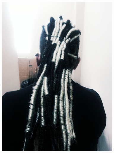 K&D African Hair Braiding image 9