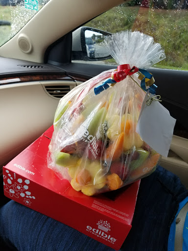Gift Shop «Edible Arrangements», reviews and photos, 1776 Jonesboro Rd, McDonough, GA 30253, USA