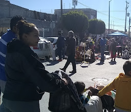 Tianguis de la Merced photo