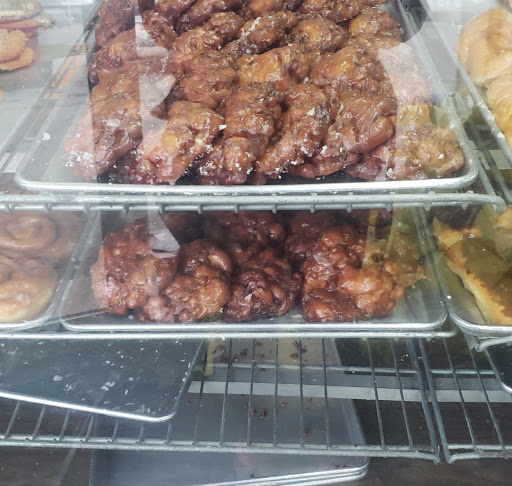 Donut Shop «Donut Cutter», reviews and photos, 28173 Woodward Ave, Berkley, MI 48072, USA