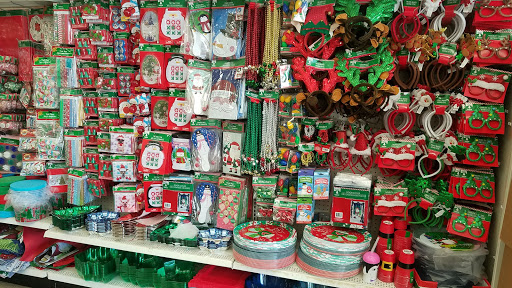 Dollar Store «Dollar Tree», reviews and photos, 12029 Georgia Ave, Wheaton, MD 20902, USA