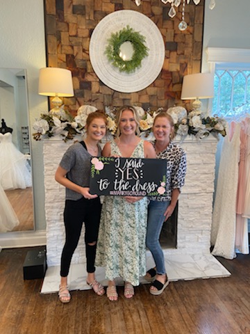 Bridal Shop «Marry Go Round», reviews and photos, 807 W Gray St, Houston, TX 77019, USA