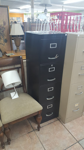 Thrift Store «Boomerangs Thrift Store», reviews and photos, 2365 Wilton Dr, Wilton Manors, FL 33305, USA