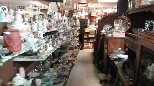 Pojo's Treasures & Things