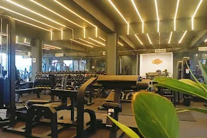 V-Square Gym & Wellness Lounge image