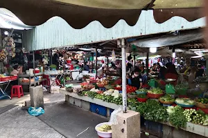 Thái Bình Market image