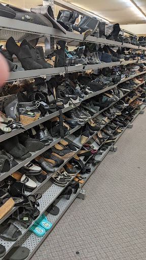 Thrift Store «Goodwill», reviews and photos