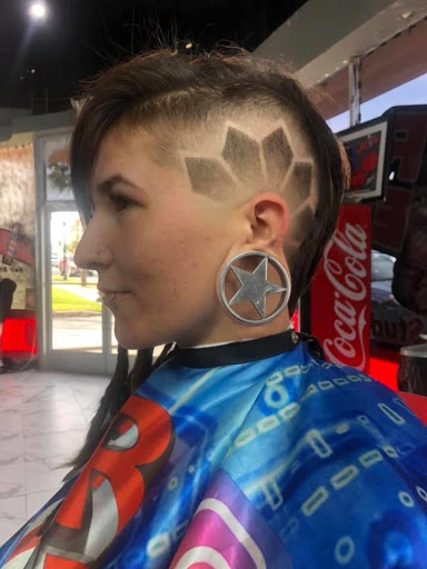 Barber Shop «Hair Junkies Hair Studio», reviews and photos, 224 E Silver Springs Blvd, Ocala, FL 34470, USA