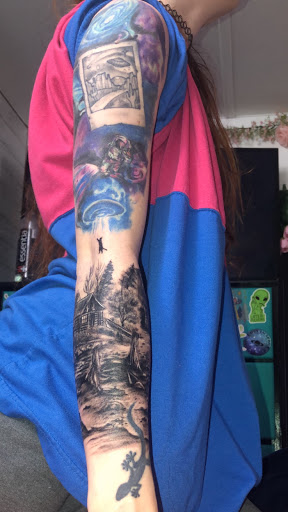 Tattoo Shop «Illuminati Tattoo Parlor», reviews and photos, 10214 SE Mill Plain Blvd Suite B, Vancouver, WA 98664, USA