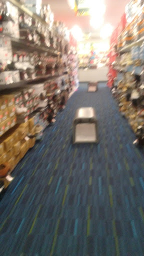 Shoe Store «Shoe Show», reviews and photos, 835 Oak St SW, Atlanta, GA 30310, USA