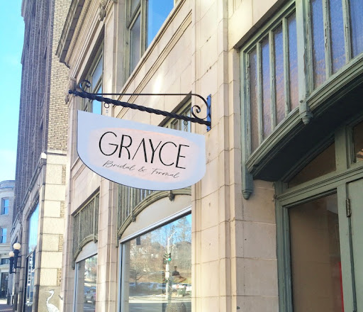 Blush Bridal & Formal, 15 State St, Bangor, ME 04401, USA, 