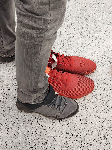 Clothing Store «Ross Dress for Less», reviews and photos, 133 Plaza Dr, Vallejo, CA 94591, USA