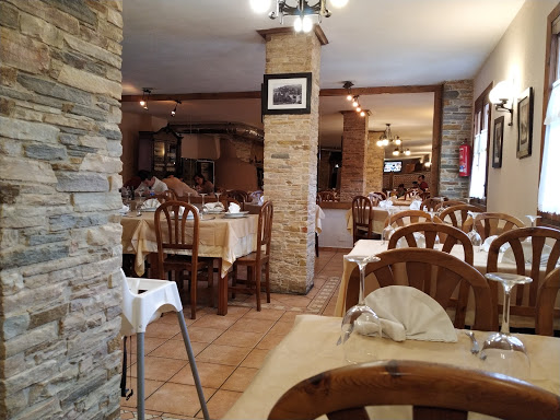 Información y opiniones sobre Mesón Los Ancares de Villafranca Del Bierzo