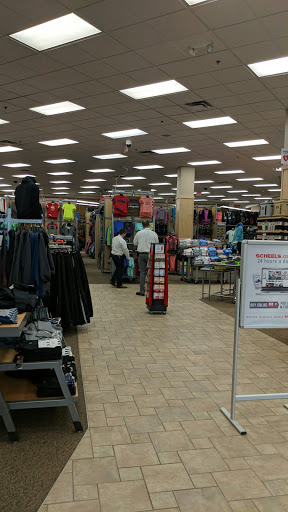 Sporting Goods Store «SCHEELS», reviews and photos, 505 Center Ave, Moorhead, MN 56560, USA