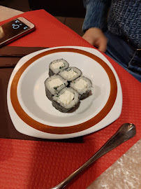California roll du Restaurant japonais Sushi Académie à Villefranche-sur-Saône - n°2