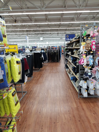 Discount Store «Walmart», reviews and photos, 3133 Main St, Mohegan Lake, NY 10547, USA