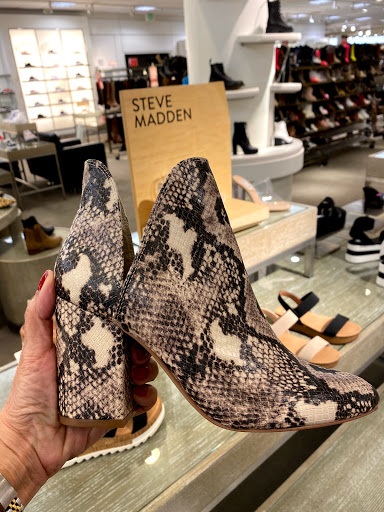 Department Store «Nordstrom Dadeland Mall», reviews and photos, 7239 N Kendall Dr, Miami, FL 33156, USA