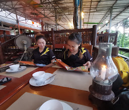 Palaad Tawanron Restaurant photo