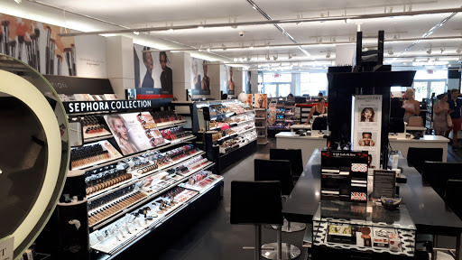 Cosmetics Store «SEPHORA», reviews and photos, 721 Collins Ave, Miami Beach, FL 33139, USA