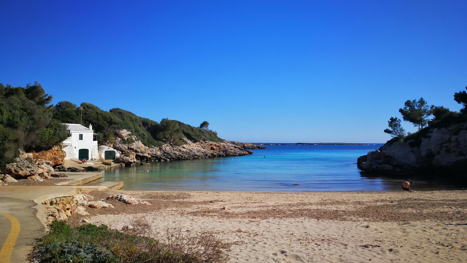 Photo de Binisafuller Playa avec #42