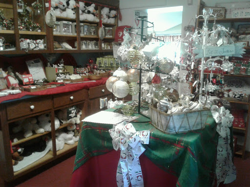 Gift Shop «Washington Memorial Chapel Cabin Shop», reviews and photos, PA-23 #300, Valley Forge, PA 19481, USA